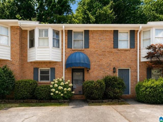 Townhouse for sale in Birmingham, Alabama