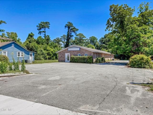 Commercial for sale in Wilmington, North Carolina