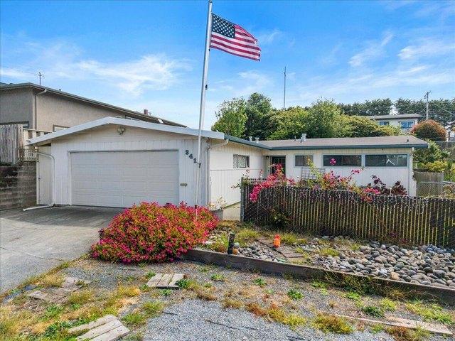 House for sale in Humboldt, California