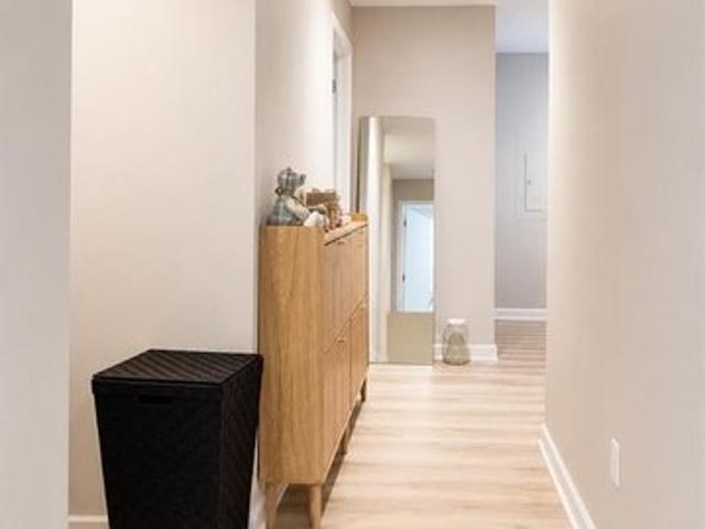 Condo for sale in Edgewater, New Jersey
