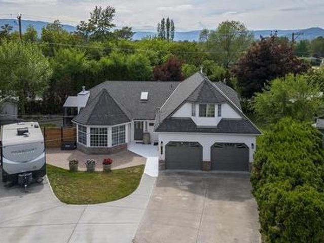 House for sale in Winfield, British Columbia