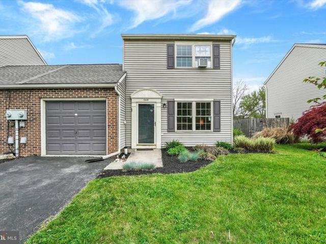 Condo for sale in Dover, Pennsylvania