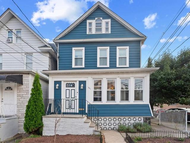 House for sale in Hudson, New Jersey