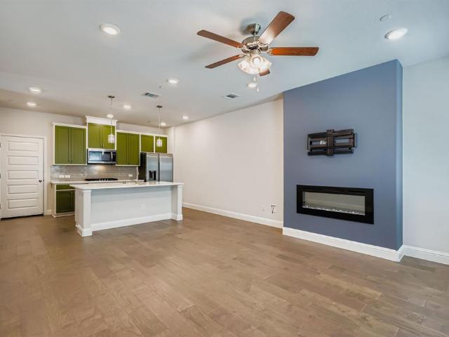 Townhouse for sale in Plano