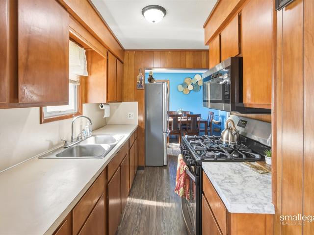 House for sale in Alpine Township