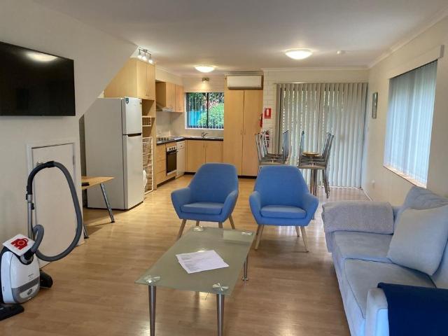 Townhouse for rent in South Hobart, Hobart