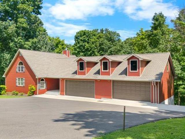 House for sale in Eddyville, Kentucky