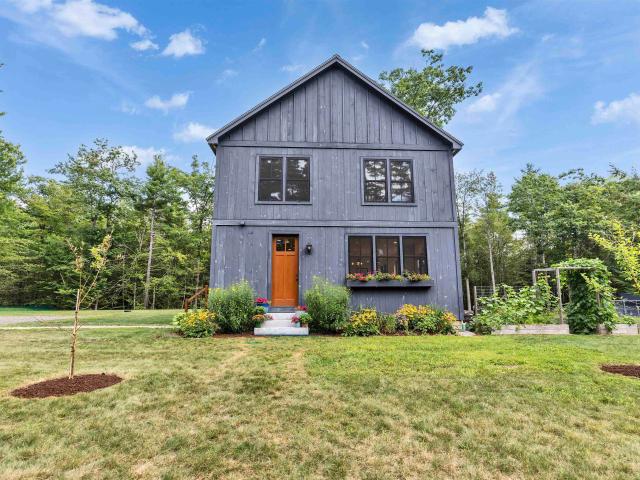 House for sale in New Hampshire