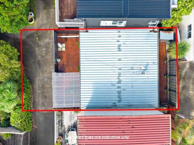 Townhouse for sale in Whangaparaoa
