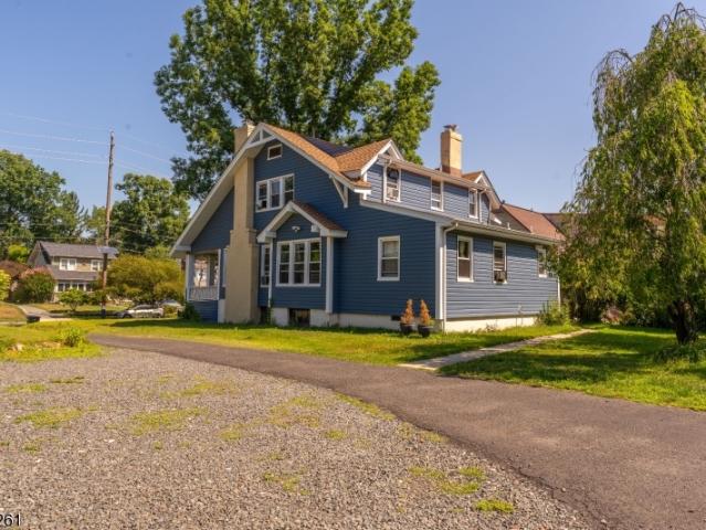 House for sale in Dunellen, New Jersey