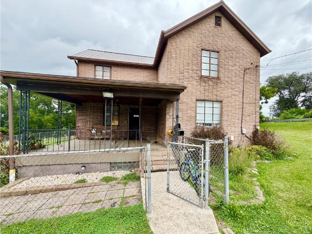 House for sale in Uniontown, Pennsylvania