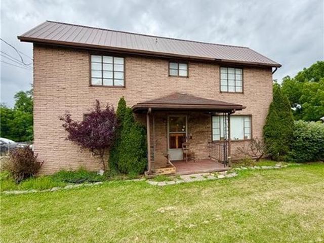 House for sale in Uniontown, Pennsylvania