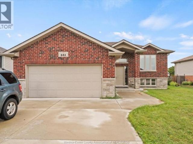 House for sale in Lakeshore, Ontario