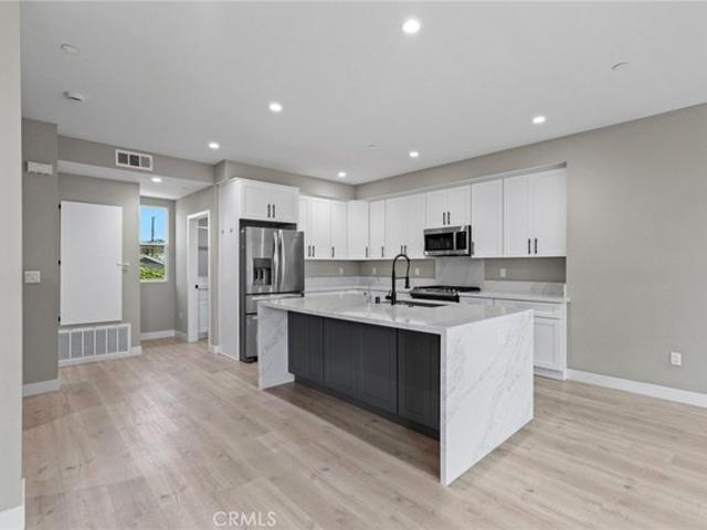 Condo for sale in La Habra, Orange County