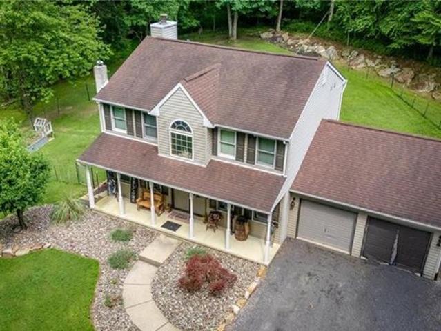 House for sale in Carbon, Pennsylvania