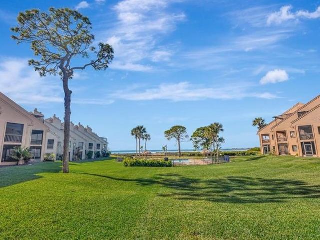 Condo for sale in Tarpon Springs, Florida