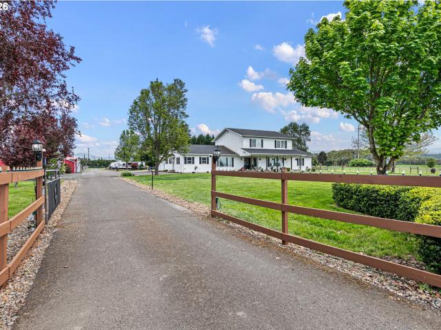 House for sale in Oregonia