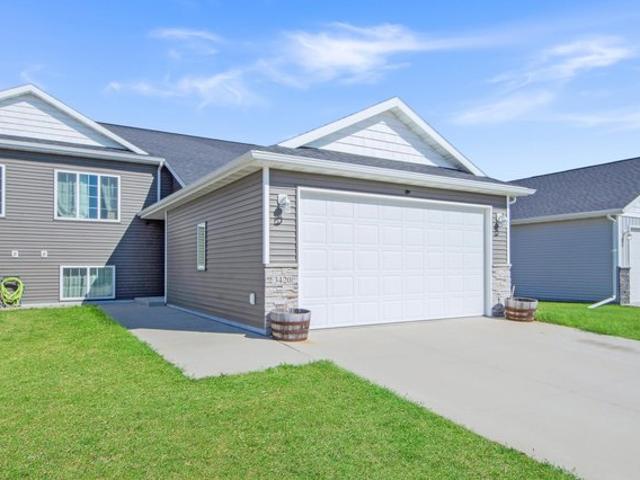 House for sale in Moorhead, Minnesota