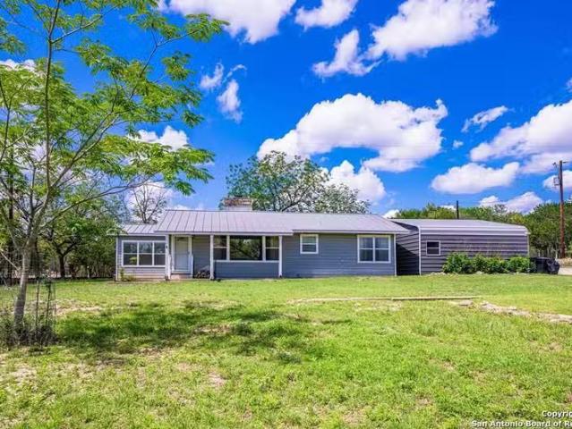 House for sale in Kerrville