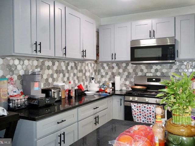 Townhouse for sale in Sinking Spring, Pennsylvania