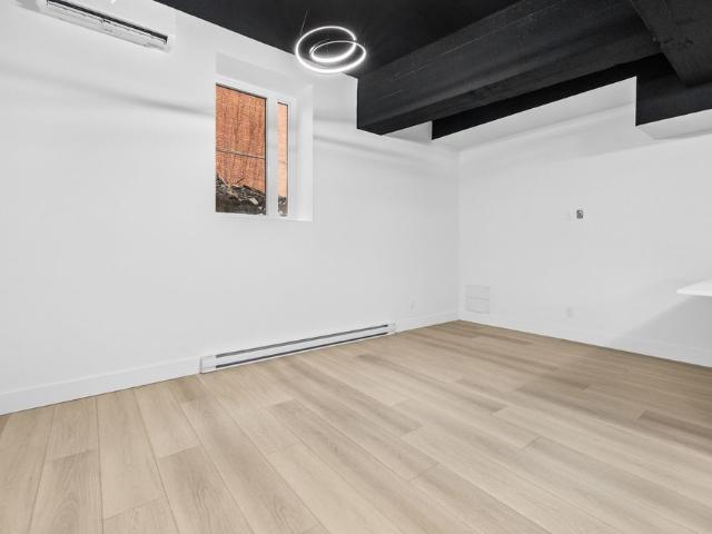 Apartment for rent in St. Leonard's, Quebec