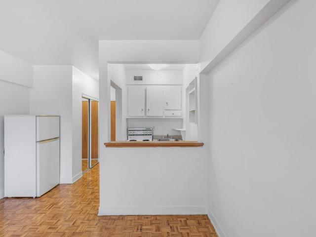 Apartment for rent in St. Leonard's, Quebec