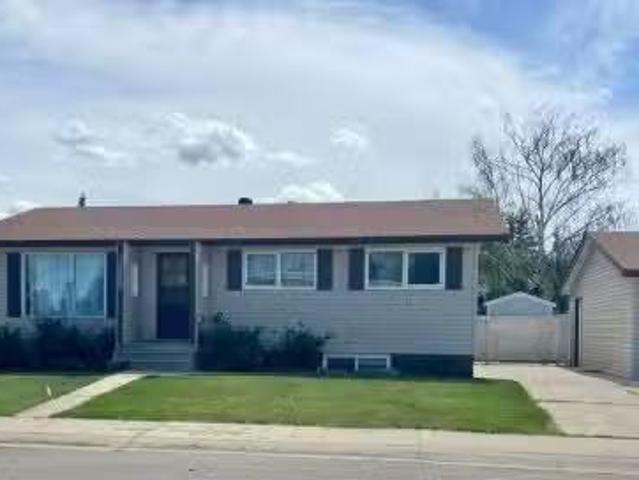 House for rent in Lethbridge, Alberta