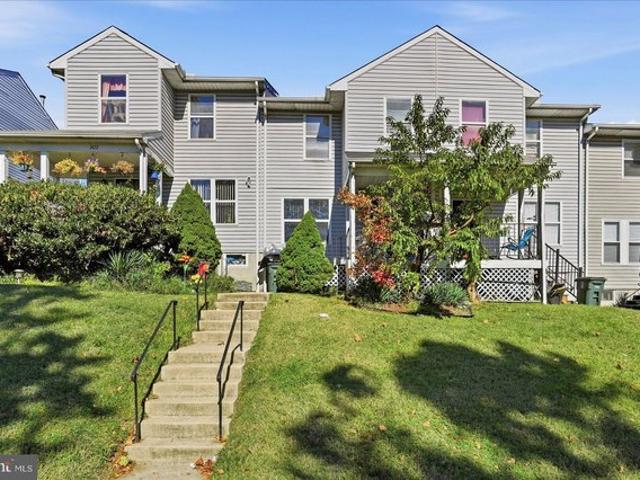 Townhouse for sale in Mount Holly, Baltimore