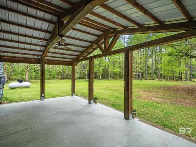 House for sale in Stapleton, Alabama