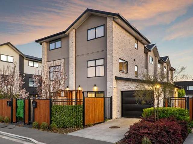 Townhouse for sale in Christchurch Central, Linwood-Central-Heathcote Community