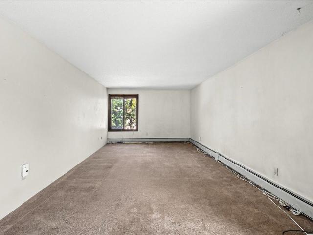 House for sale in Lake Wabasso, Shoreview