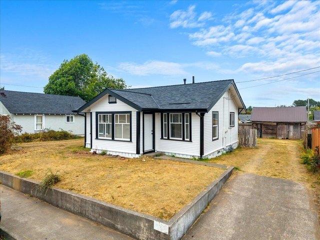 House for sale in Humboldt, California