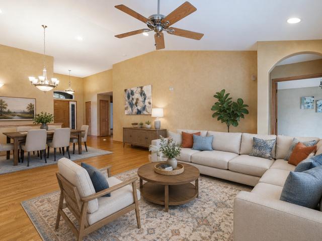 House for sale in Round Lake, Illinois