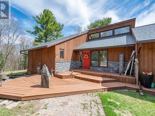 House for sale in Renfrew, Ontario