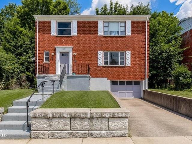 House for sale in Roselawn, Ohio