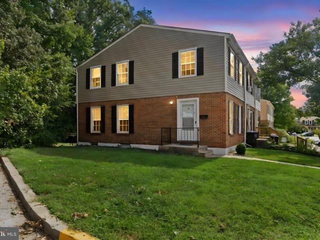 Townhouse for sale in Nottingham, Maryland