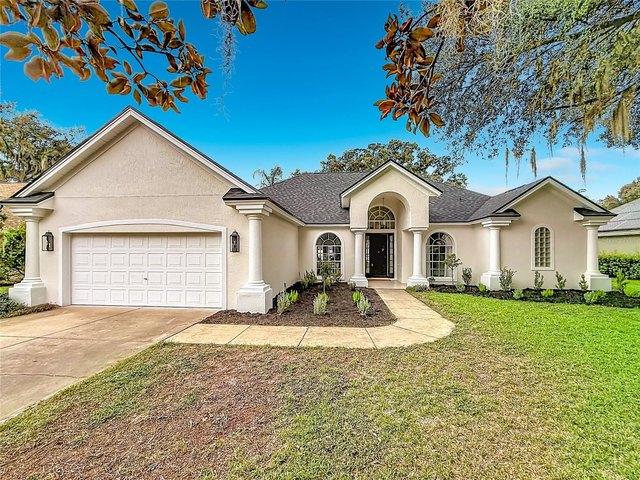 House for sale in Eustis, Florida