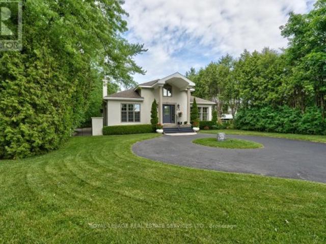 House for sale in Burlington, Ontario