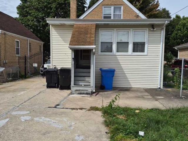 House for sale in Chicago Park, Illinois