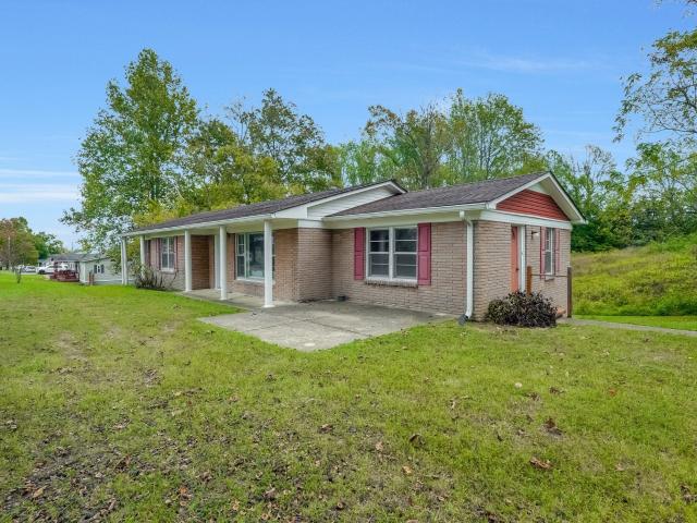 House for sale in Westmoreland, Middle Tennessee