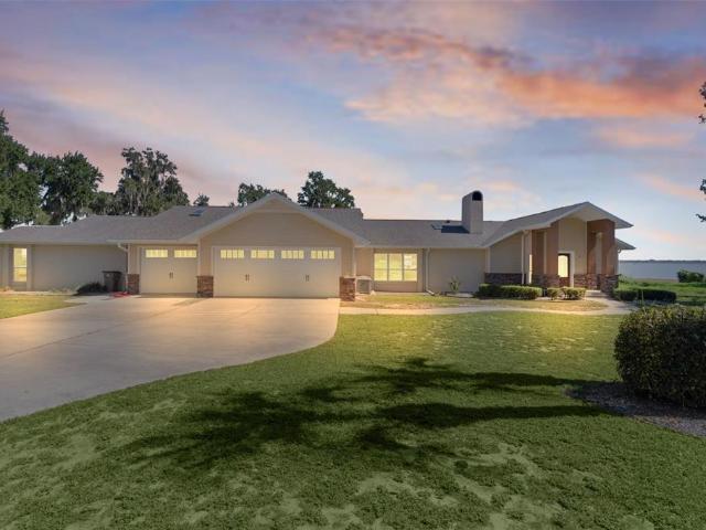 Property for sale in Fruitland Park, Florida