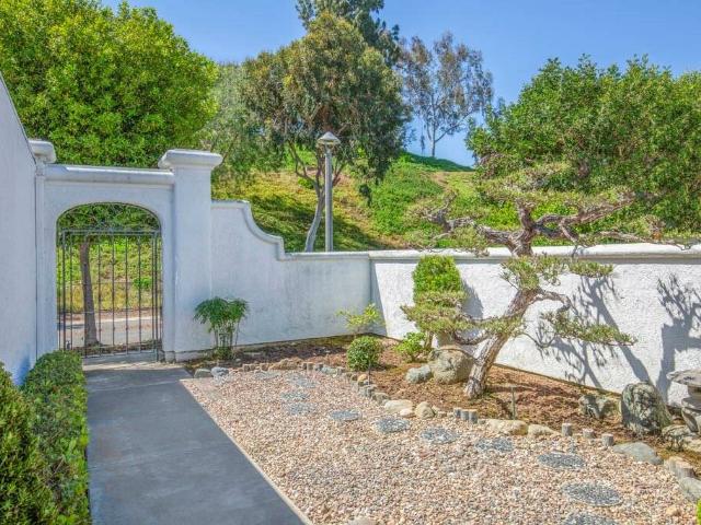 Condo for sale in Laguna Woods