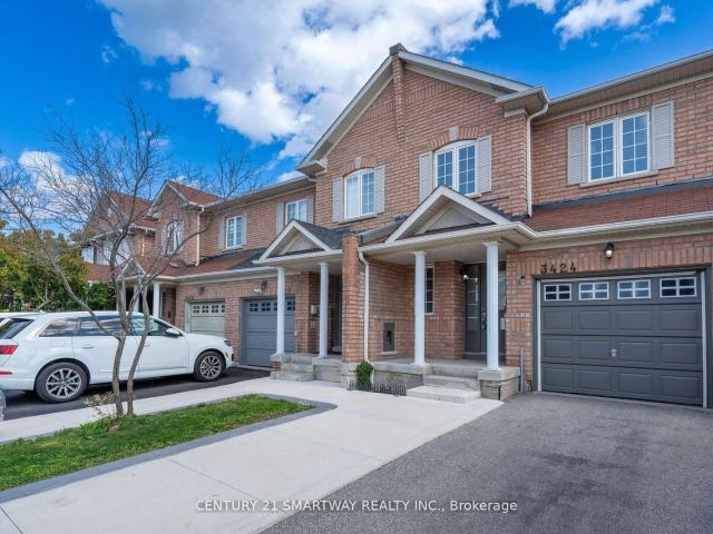 Townhouse for rent in Woburn, Ontario