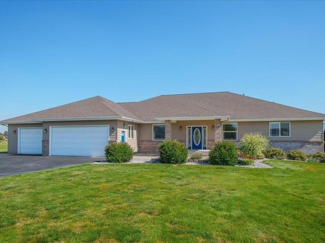 House for sale in Newman Lake, Washington