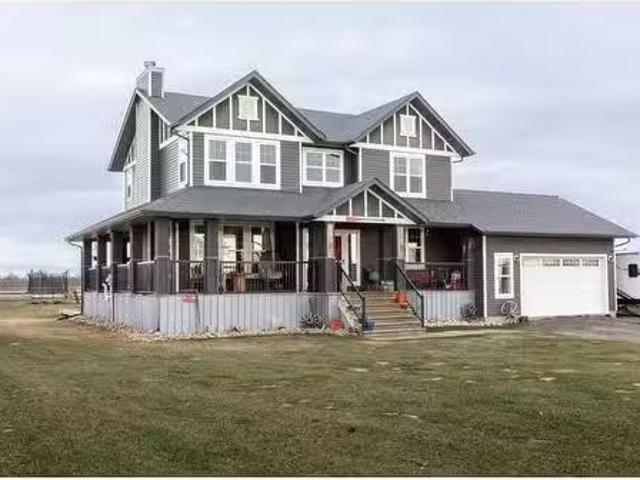 House for sale in Alberta