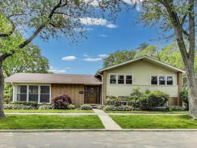 House for rent in Evanston