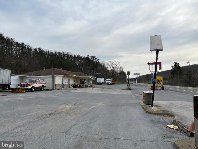 Commercial for sale in Berkeley Springs, West Virginia