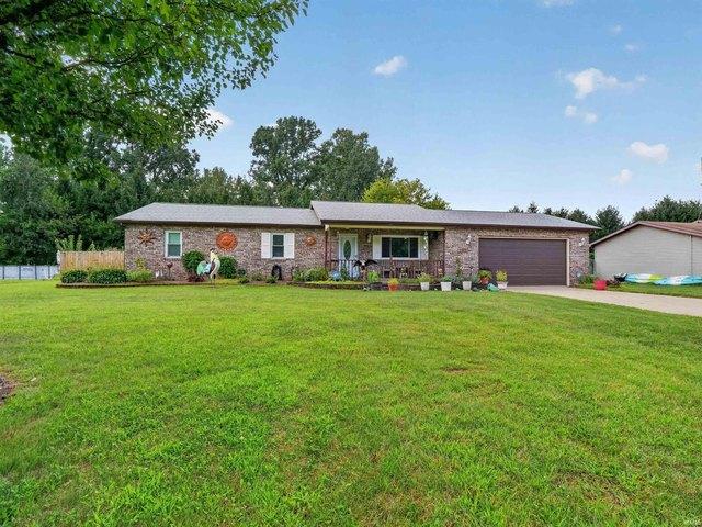 House for sale in Angola, Indiana