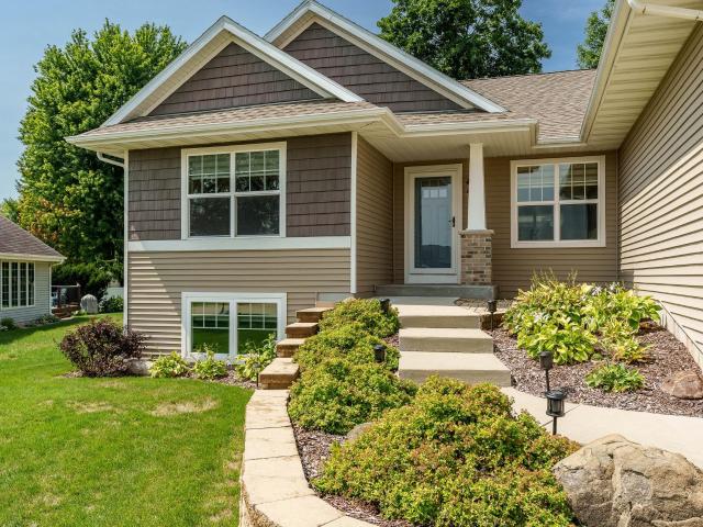 House for sale in Briar Crest, Janesville