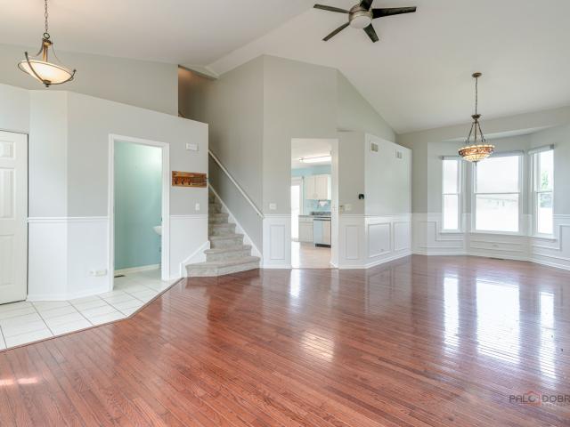 House for sale in Round Lake, Illinois